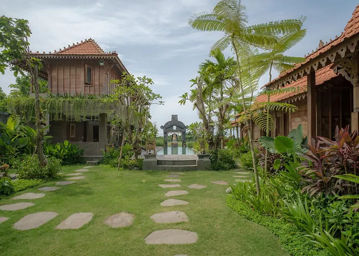Jero Jawi Javanese Inn *